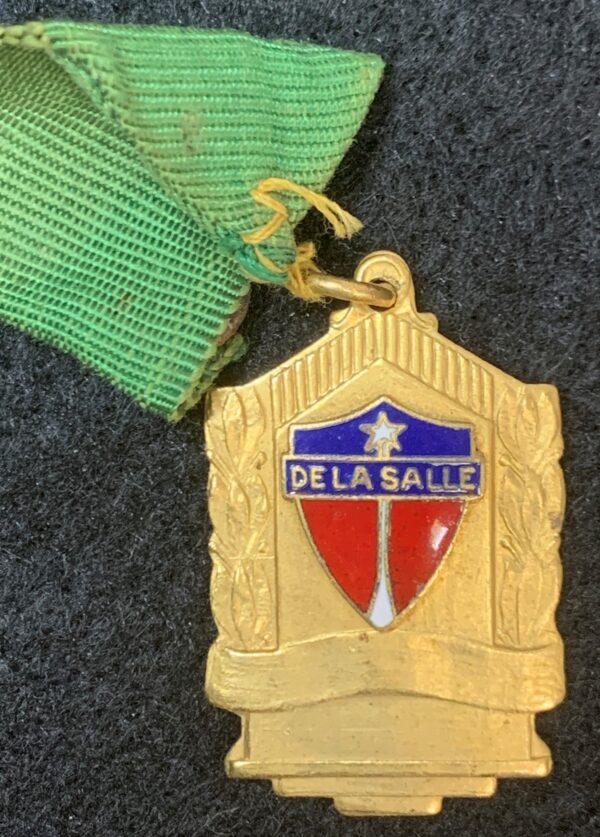 De La Salle Cuban School Medal M-50