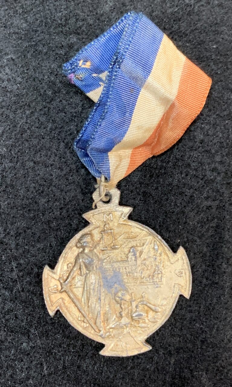 Colegio Belen Cuban School Medal-Excelencia - COINACOPIA