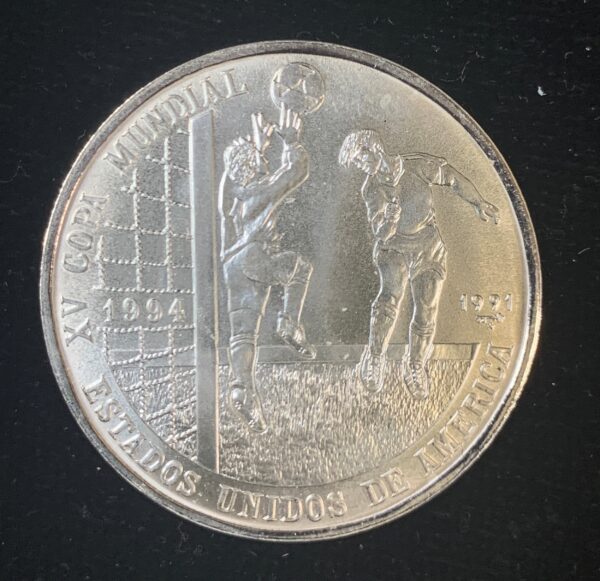 1991 Cuba 5 Pesos XV World Soccer Cup USA KM#338